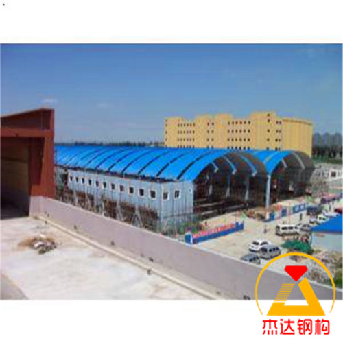 車庫(kù)鋼結(jié)構(gòu)拱形屋頂