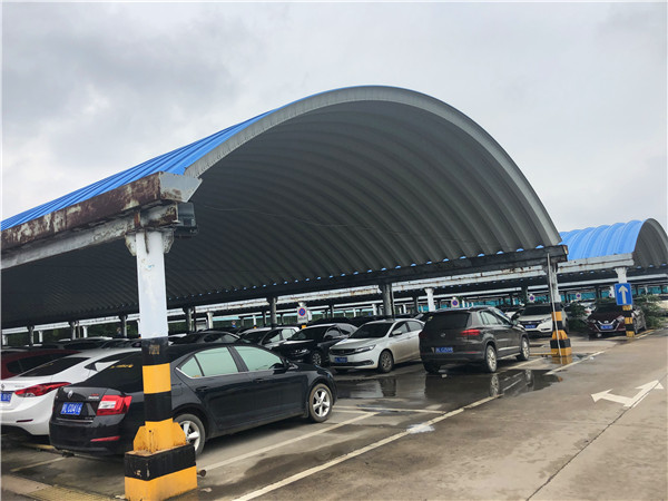 車庫拱形屋頂側(cè)面